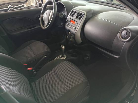 NISSAN MARCH 1.6 SV 16V FLEXSTART 4P XTRONIC